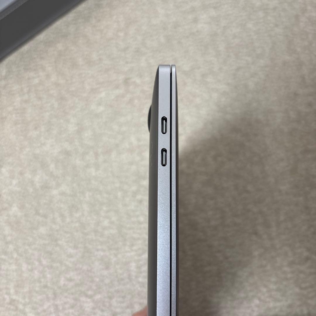 MacBook Pro 13インチ 本体 M2チップ 2022年モデル 美品