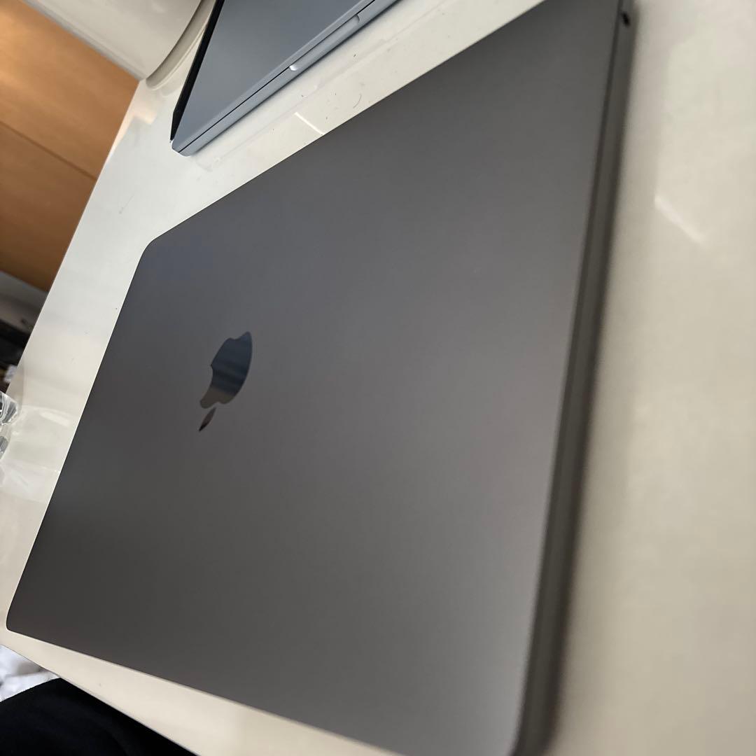 MacBook Pro 13インチ 本体 M2チップ 2022年モデル 美品