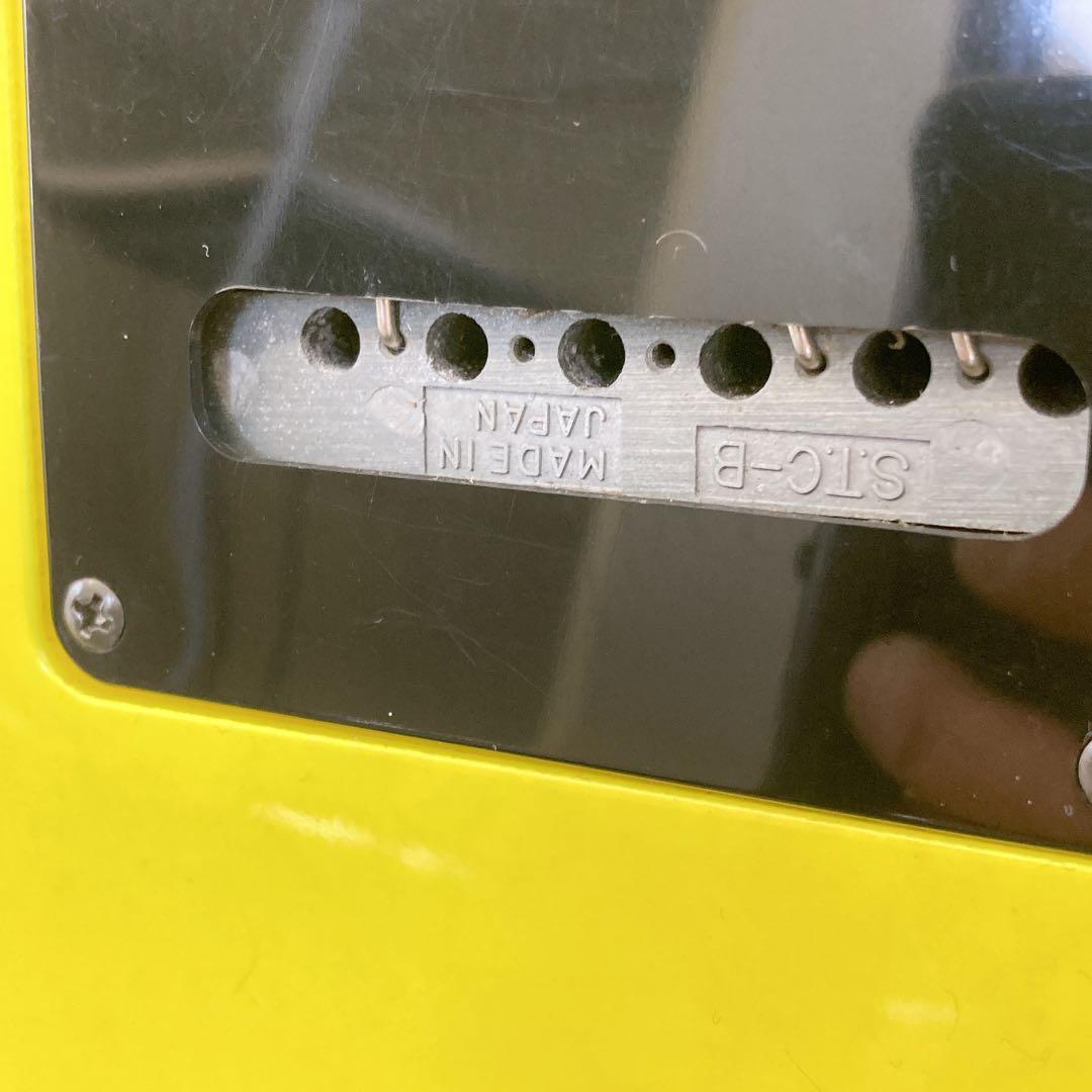 ビルローレンス　Billy Lawrence エレキギター イエロー