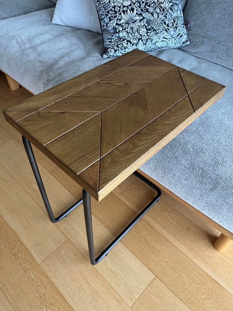 FLYMEe チャイ サイドテーブル