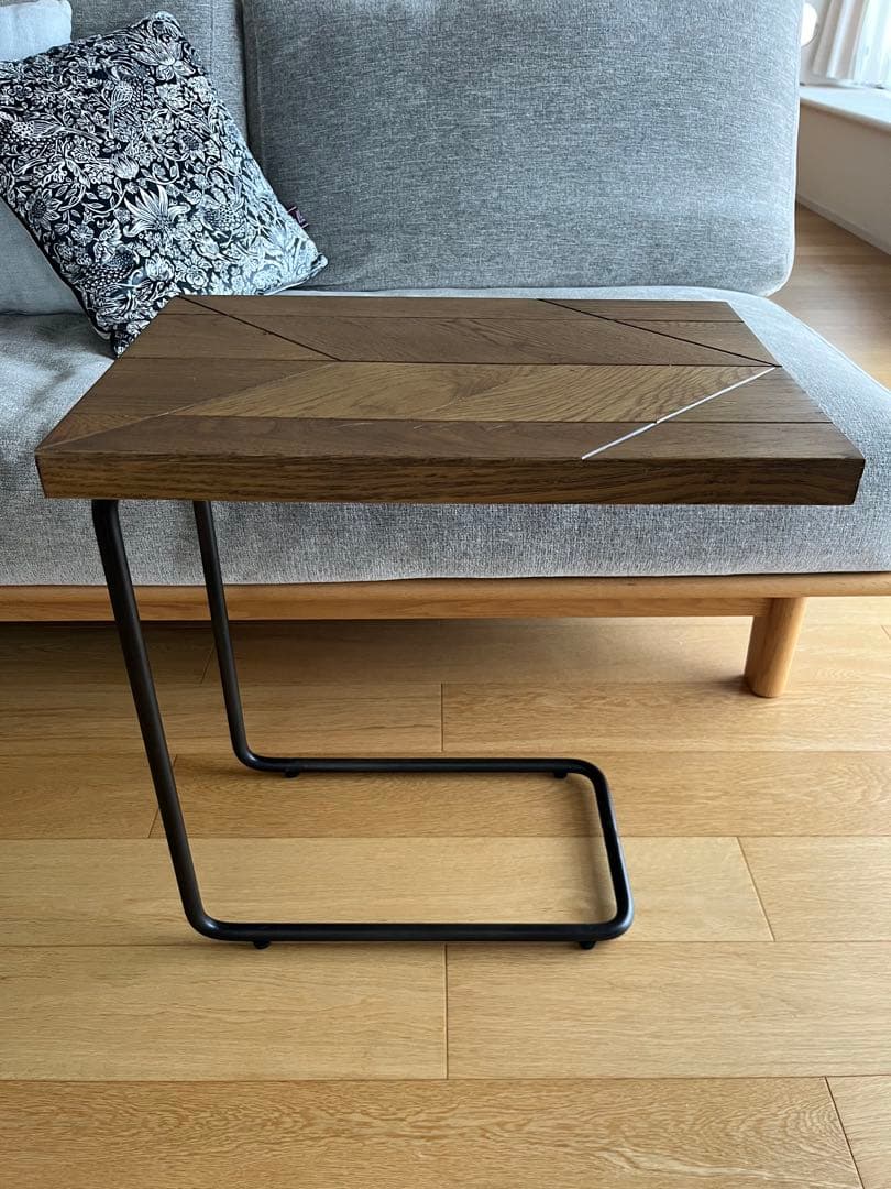 FLYMEe チャイ サイドテーブル