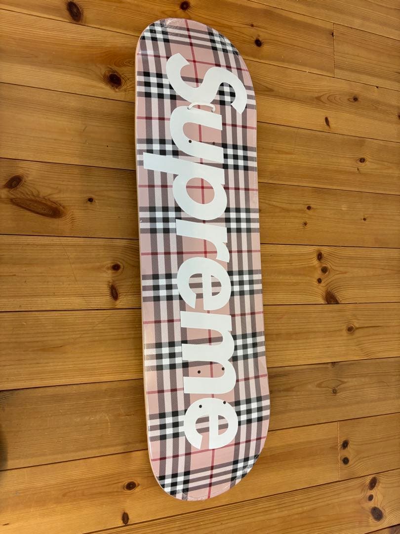Supreme Burberry Skateboardスケートボードデッキ