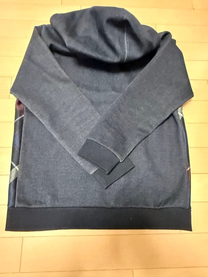 BLACK LABEL CRESTBRIDGE パーカー