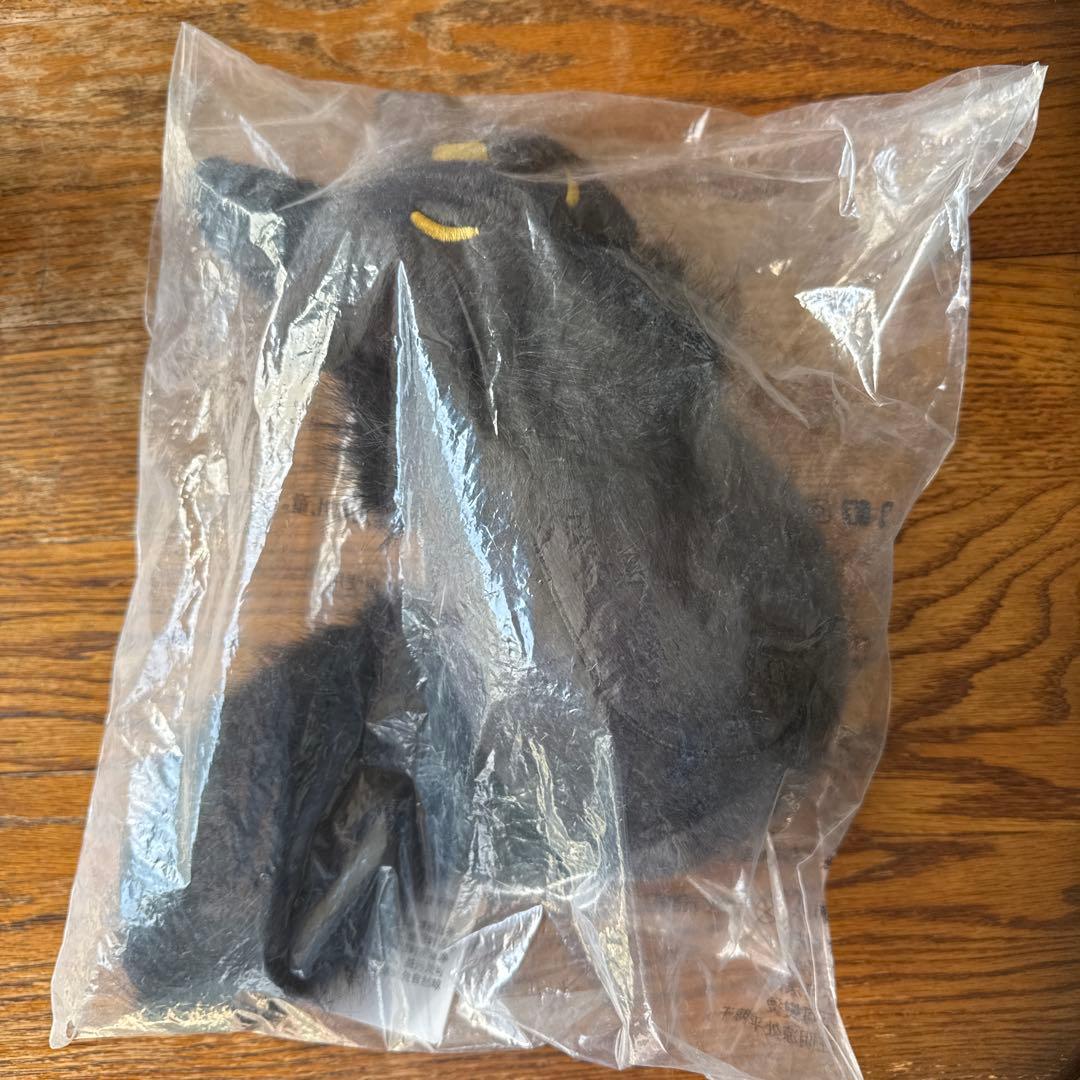 sky星を紡ぐ子どもたち　猫の使い魔ぬいぐるみ　ピンバッチ