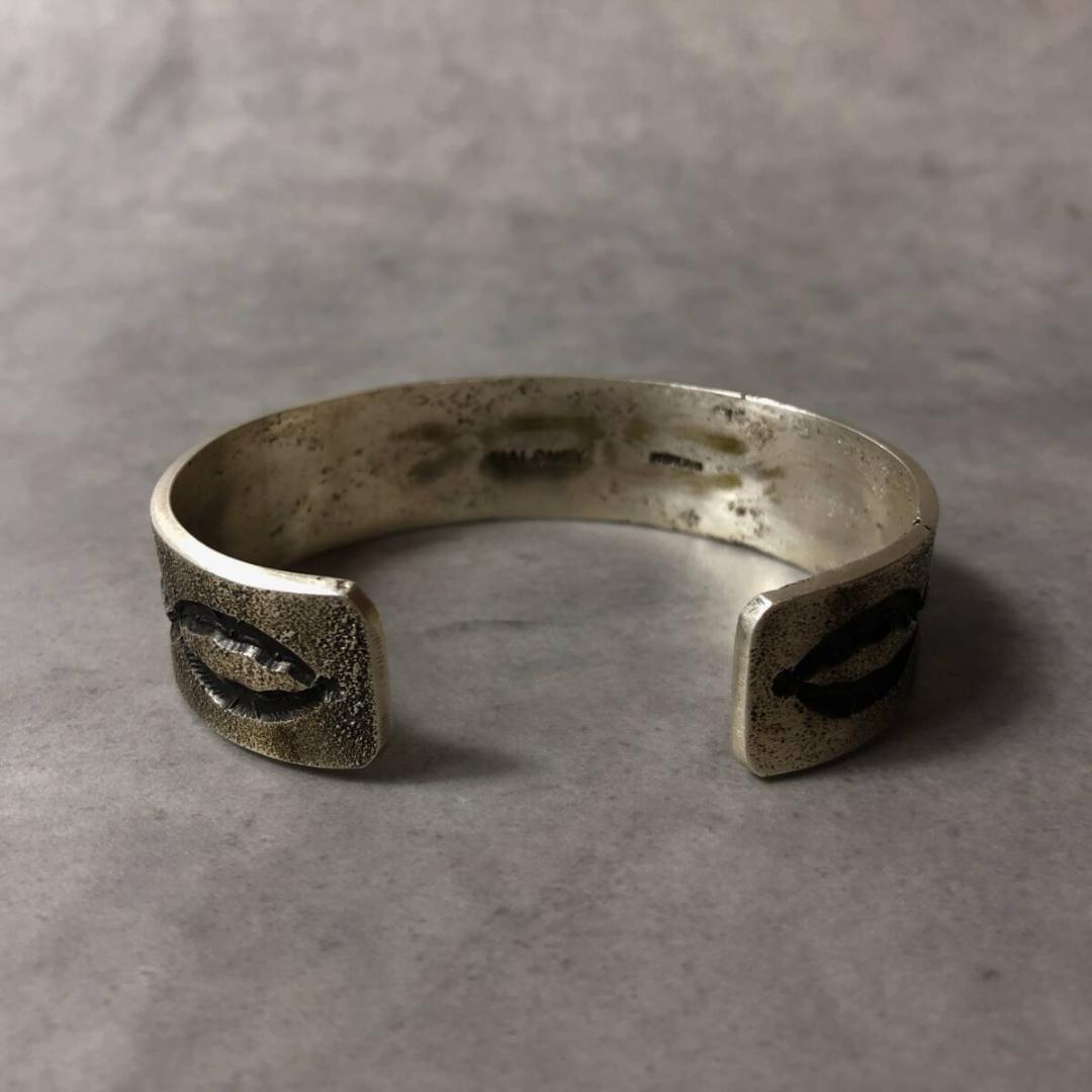 GQ3091◇Navajo : LEONARD MALONEY シルバーバングル