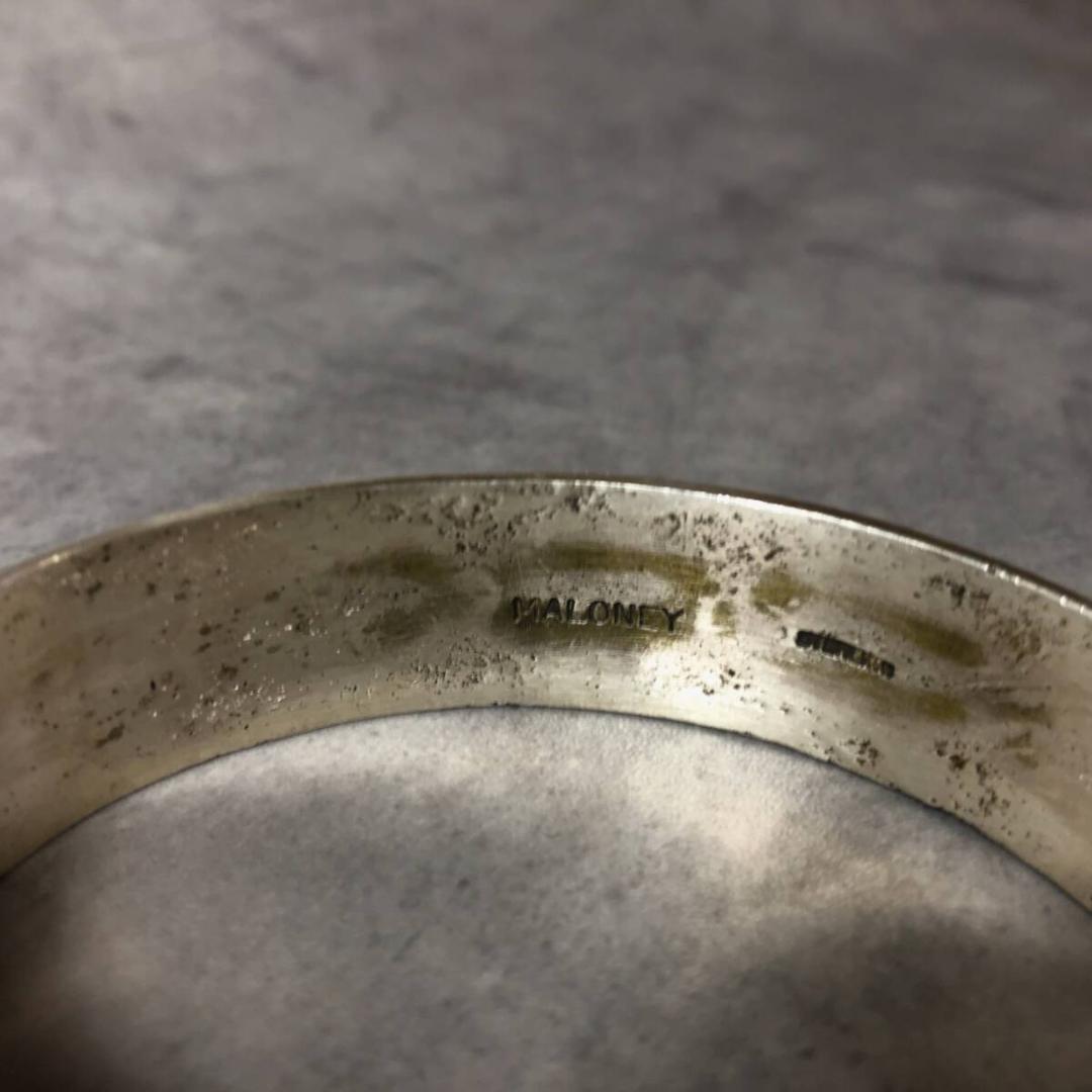 GQ3091◇Navajo : LEONARD MALONEY シルバーバングル