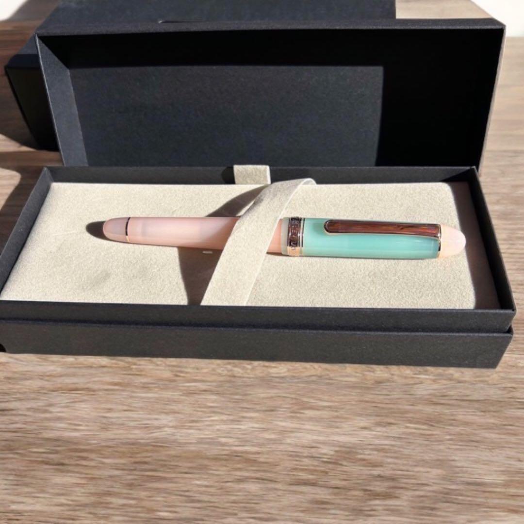 秋桜　八文字屋 万年筆 字幅F 細字Akizakura Fountain Pen