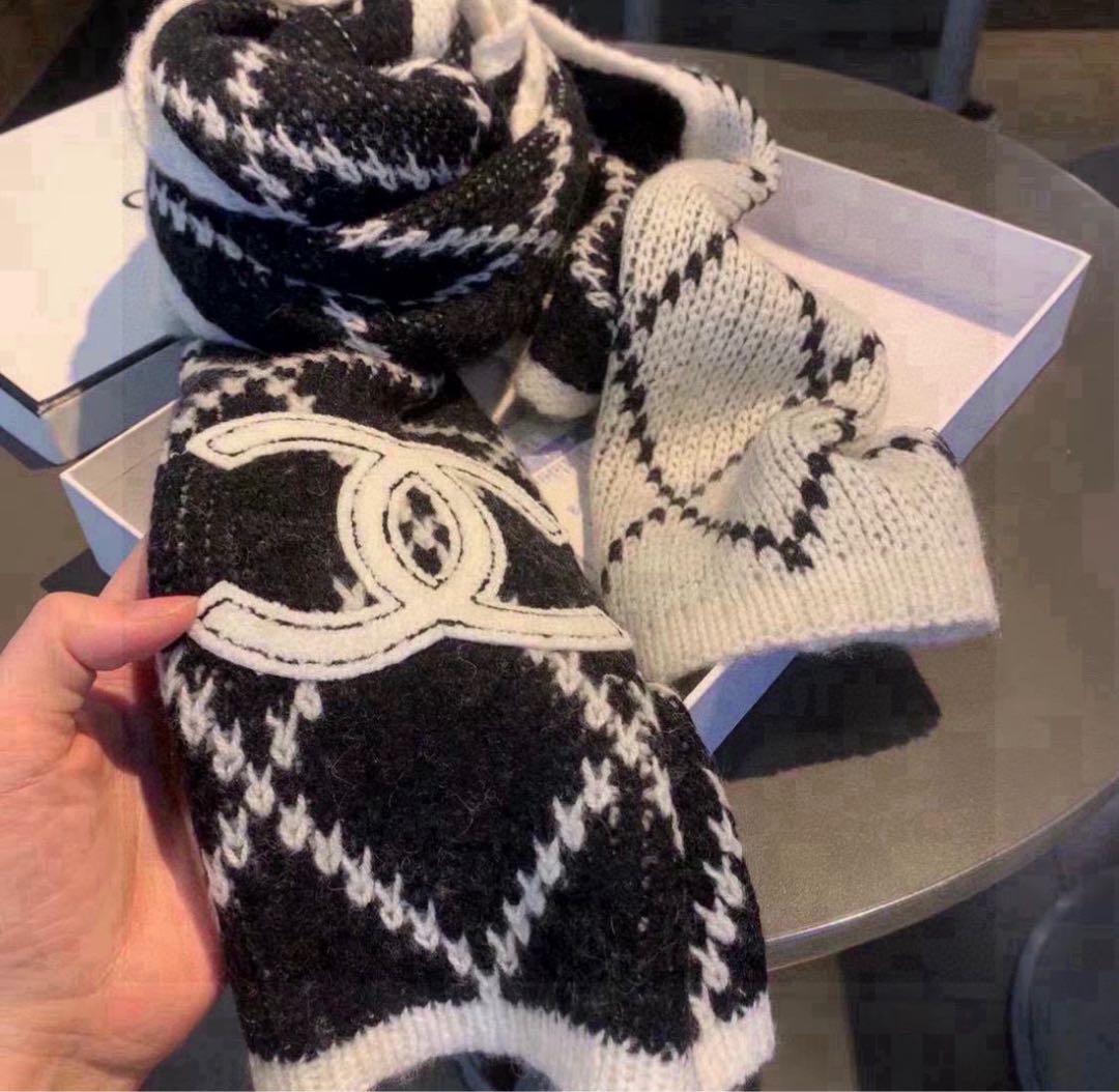 シャネル　マフラー　180×32cm