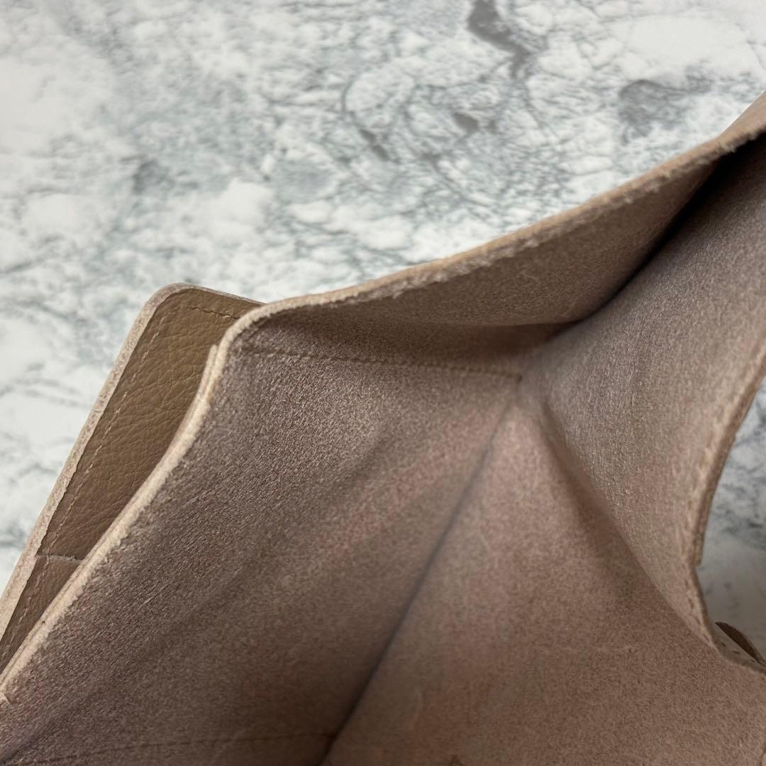 IL BISONTE イルビゾンテ　ベージュ 二つ折り財布