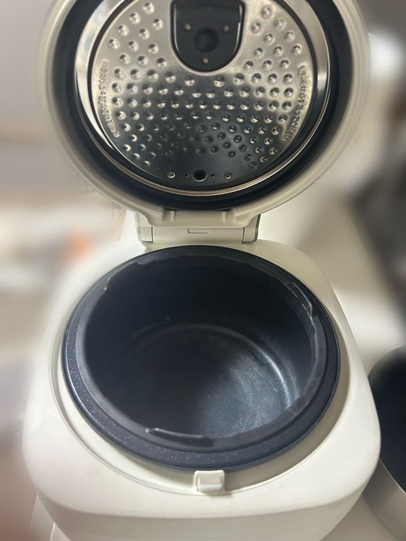 BALMUDA 炊飯器 ホワイト