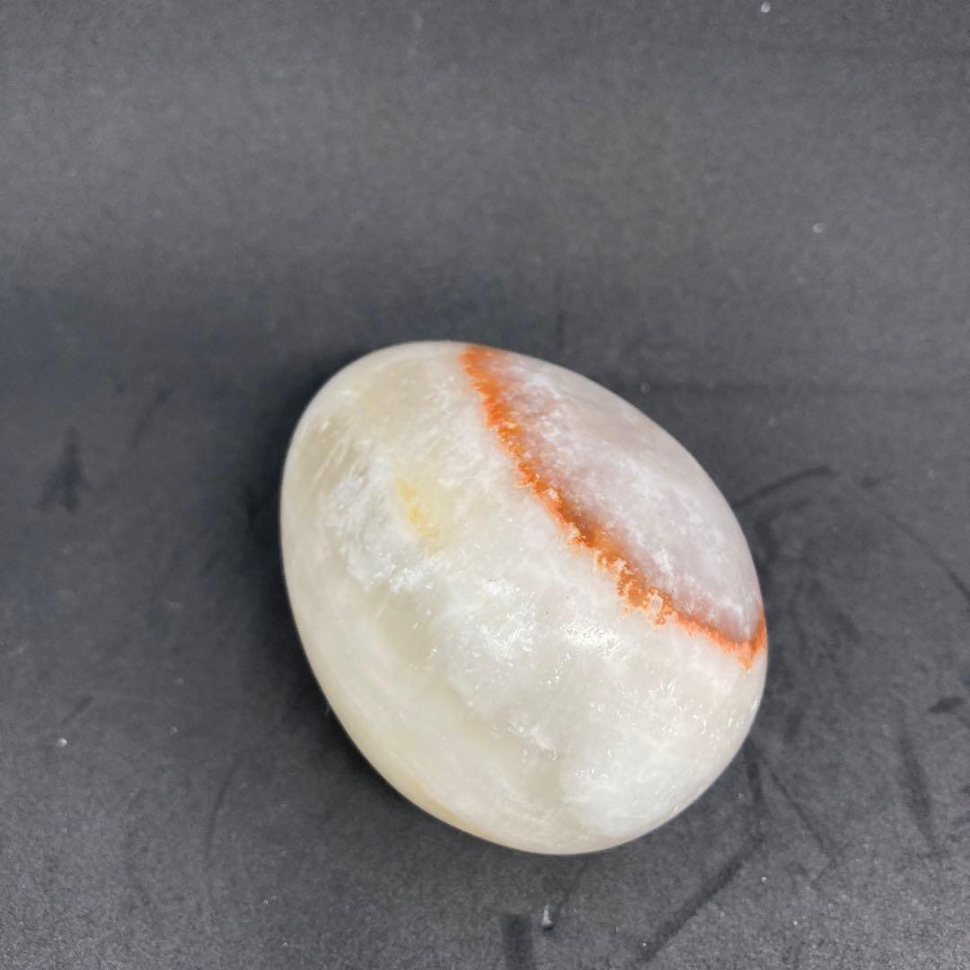 TMG たまご　卵のような石？宝石？鉱石？　詳細不明