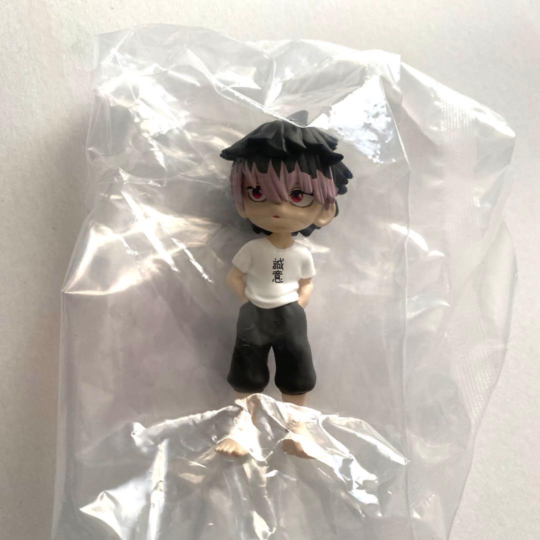 怪獣８号 パルバース　シークレットタイプ フィギュア 鳴海弦　約10c