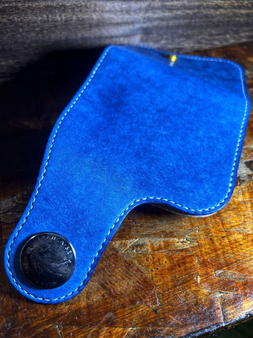 新品　総手縫　イタリア製本革プエブロレザー　ウォレット　プレゼントにも最適！