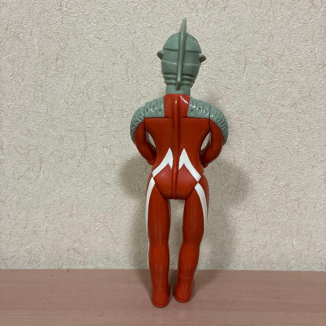 ⭐️希少・美品⭐️ウルトラセブン　フィギュア　ソフビ　円谷