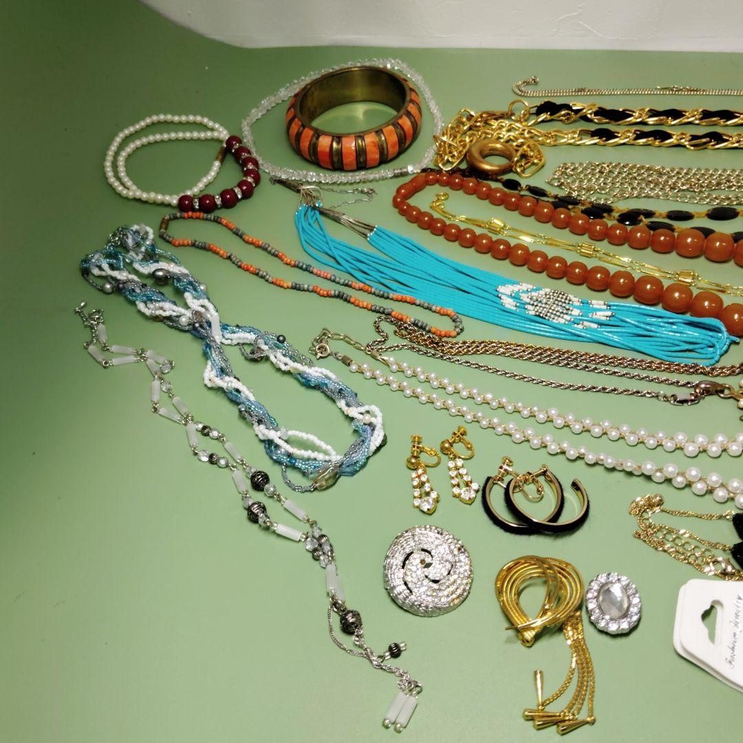 ☆アクセサリーまとめ売り☆ネックレス ブレスレット イヤリング　ブローチ