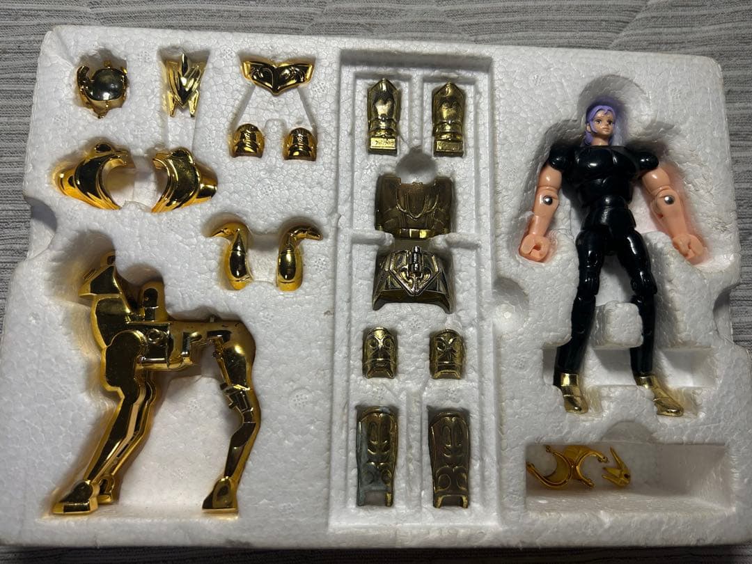 聖闘士星矢　アリエスクロス