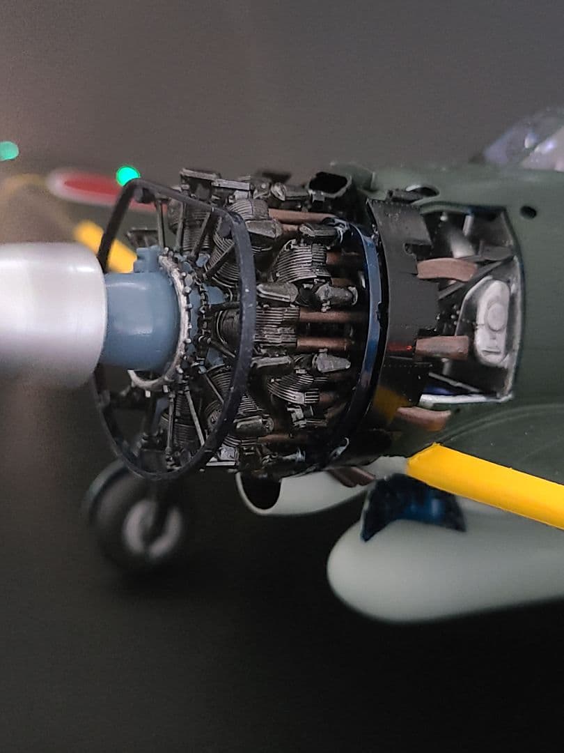 タミヤ 1/32 零式艦上戦闘機52型リアルモーターライズ 完成品 零戦