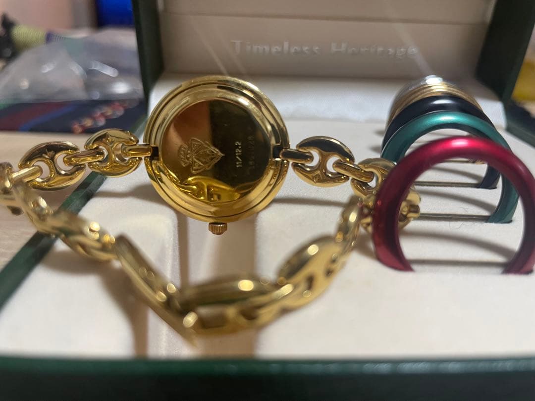 グッチ　チェンジベゼル　箱付き