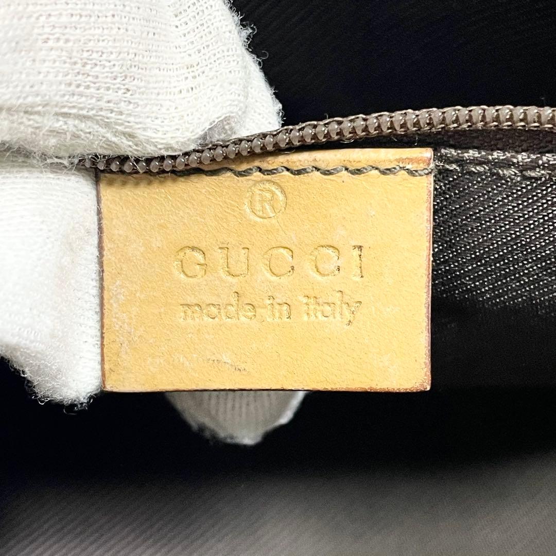 グッチ ジャッキー GGキャンバス ワンショルダーバッグ ムーン 金具 大容量