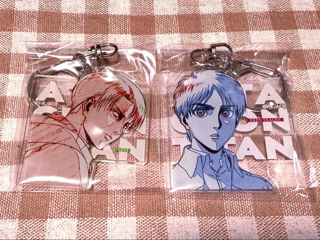 進撃の巨人 エレン リヴァイ witstudio アクリルキーホルダー