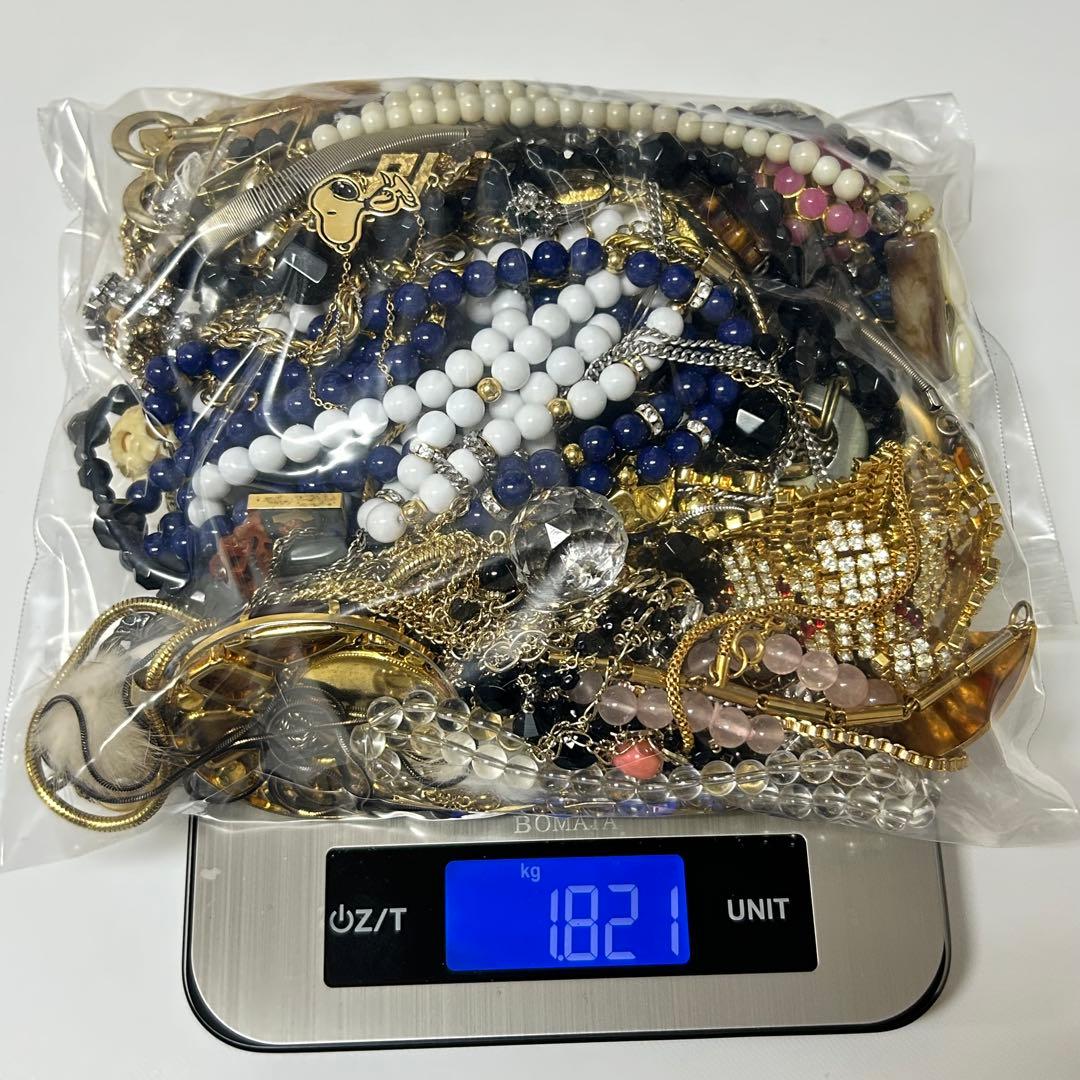 イミテーションまとめ売り　ヴィンテージ　アンティーク　ネックレスレディース【7】