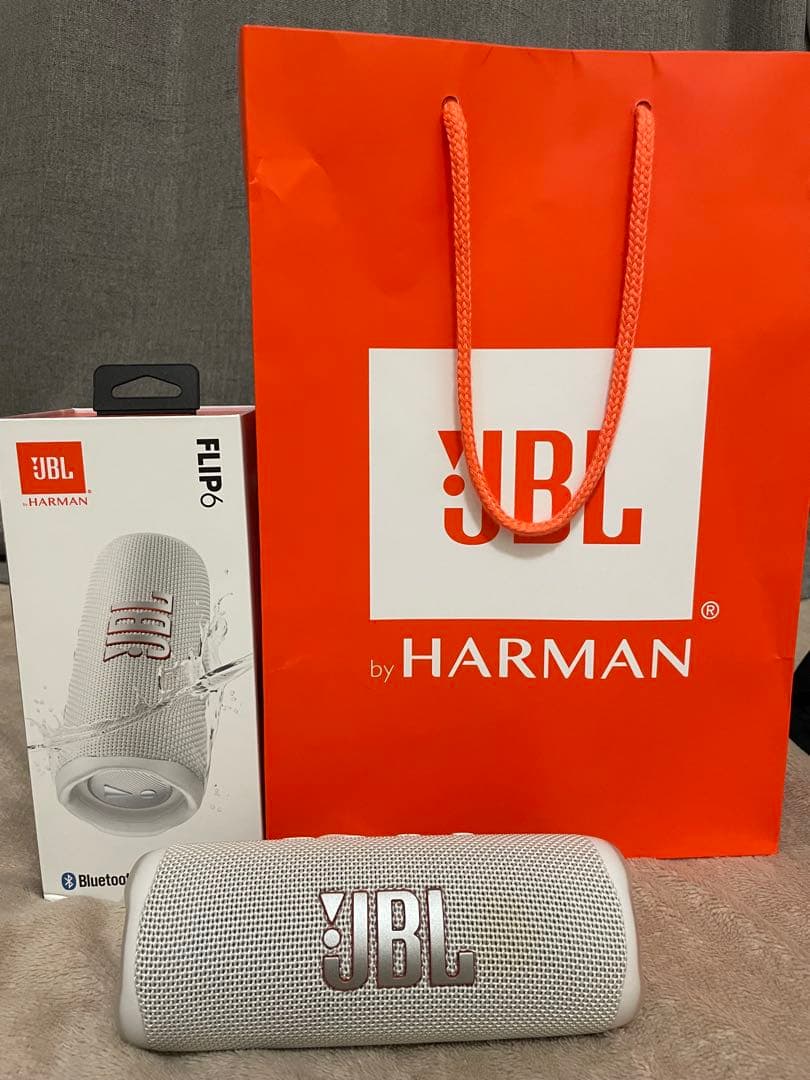 JBL FLIP6 ホワイト Bluetoothスピーカー