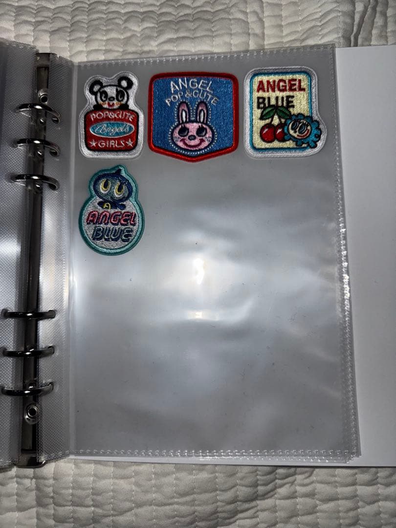 シール帳　完成品　ボンドロシール