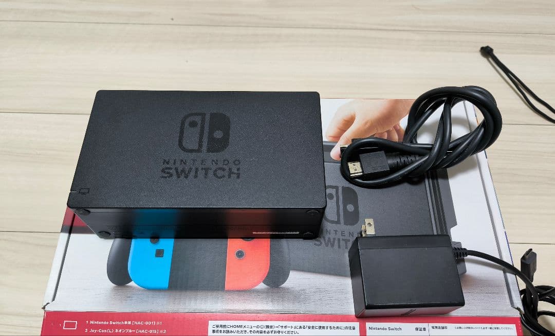 Nintendo Switch本体 付属品あり SDカード32GB