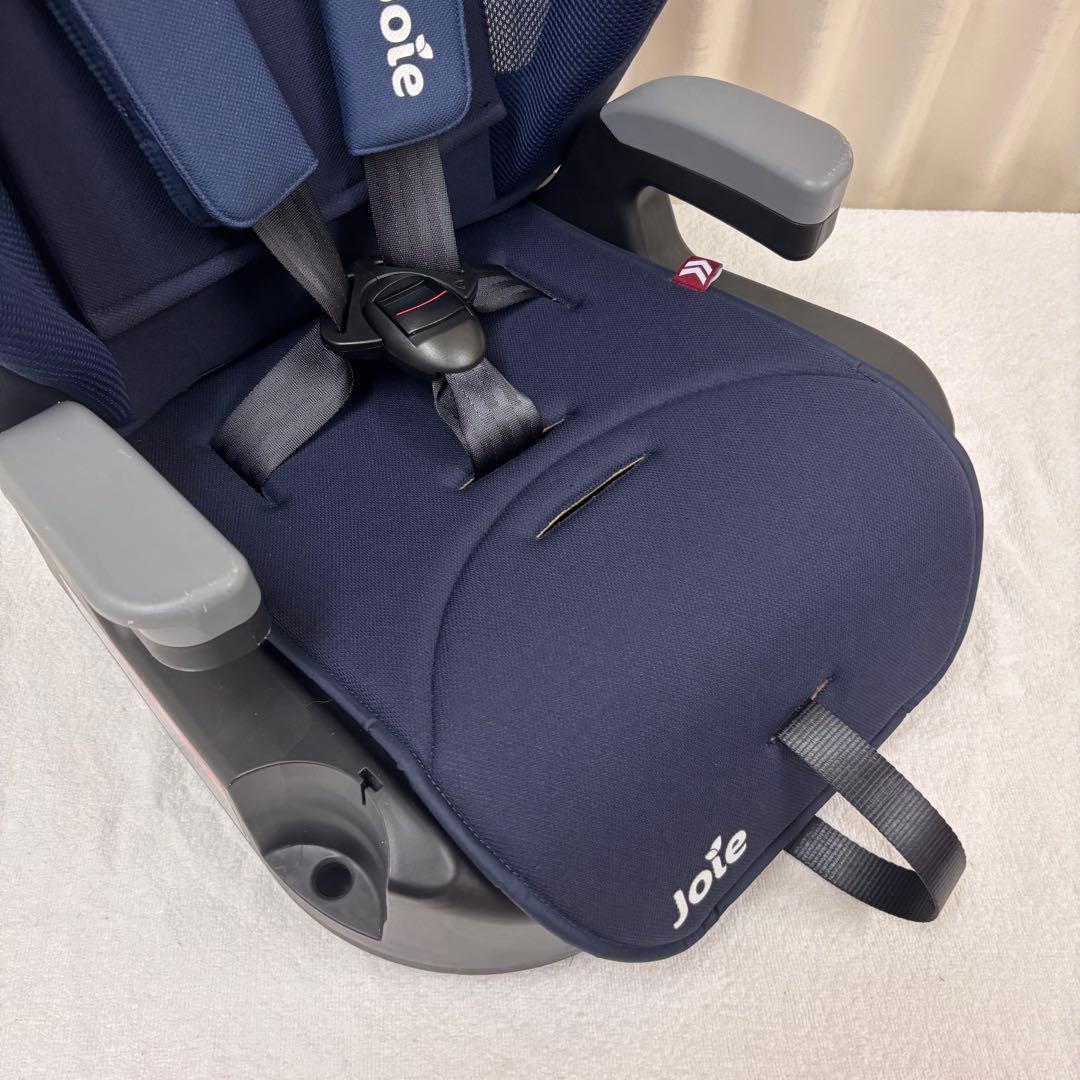 クリーニング済　☆美品☆　1才半〜12才　ジョイー　ジュニアシート　エレベート