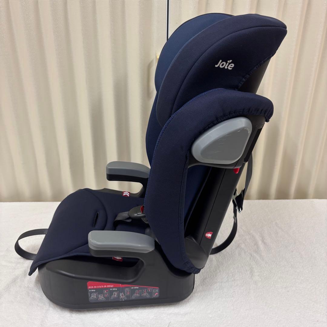 クリーニング済　☆美品☆　1才半〜12才　ジョイー　ジュニアシート　エレベート