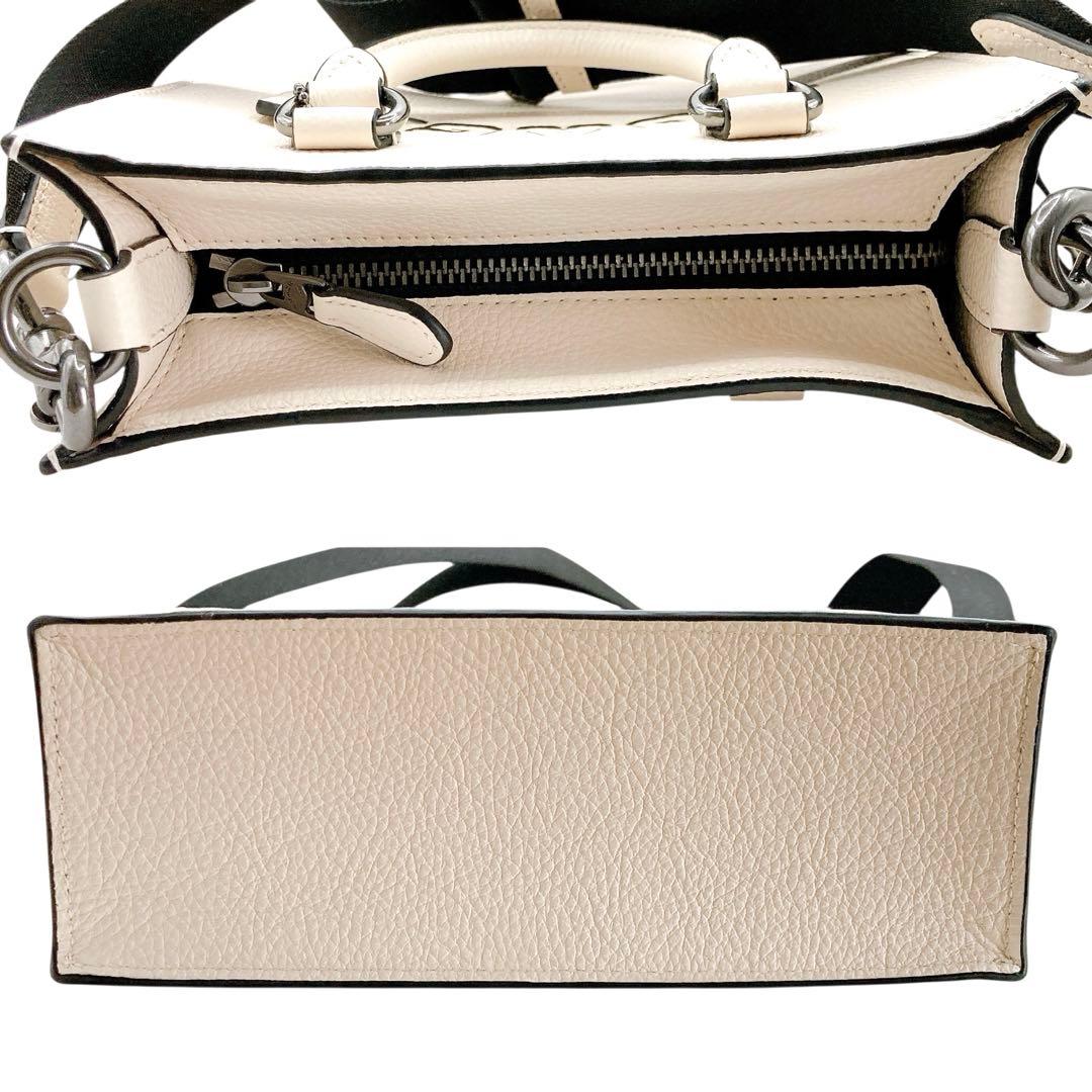 新品未使用✨COACH ディラン 2way ショルダーバッグ　ホワイト　付属品有