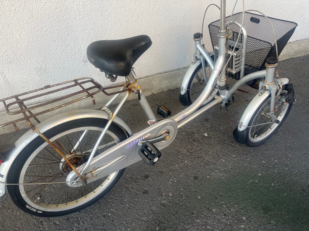 部品取りに、ジャンク品としての出品　名古屋市近郊限定手渡のみ中村区区北区配送無料