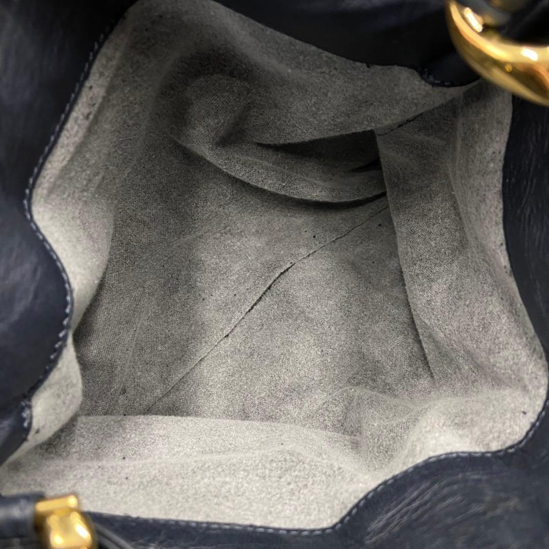 【美品】ロエベ アナグラム ショルダーバッグ ブラック レザー