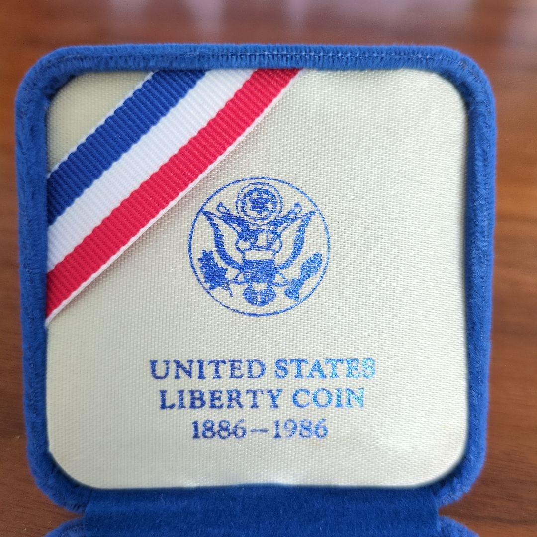 1986　リバティー1ドル記念銀貨　自由の女神デザイン