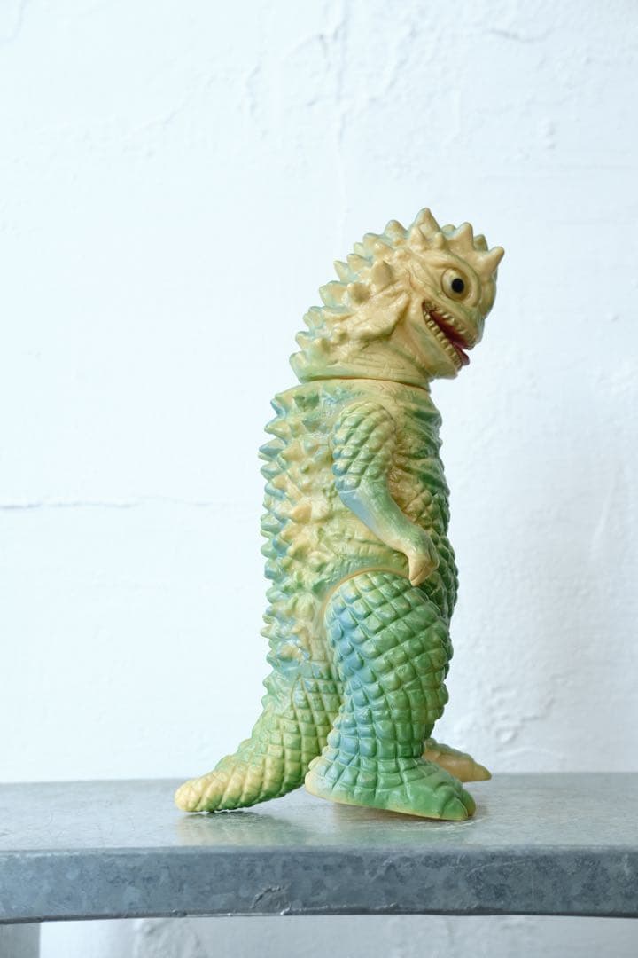 ウルトラマン ベムラー 怪獣 ソフビ