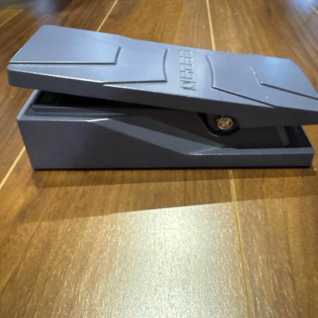 BOSS EV-30 デュアルエクスプレッションペダル 箱付