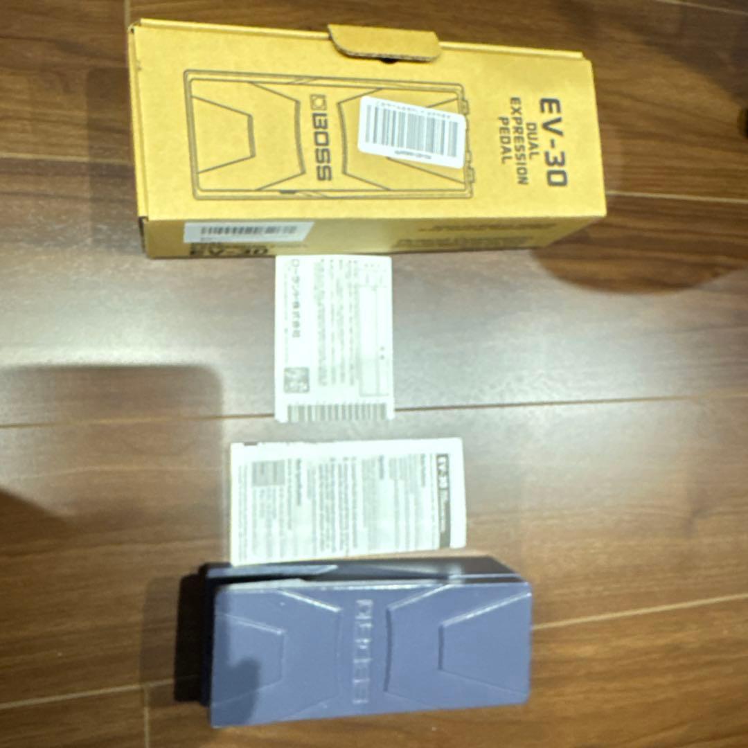 BOSS EV-30 デュアルエクスプレッションペダル 箱付