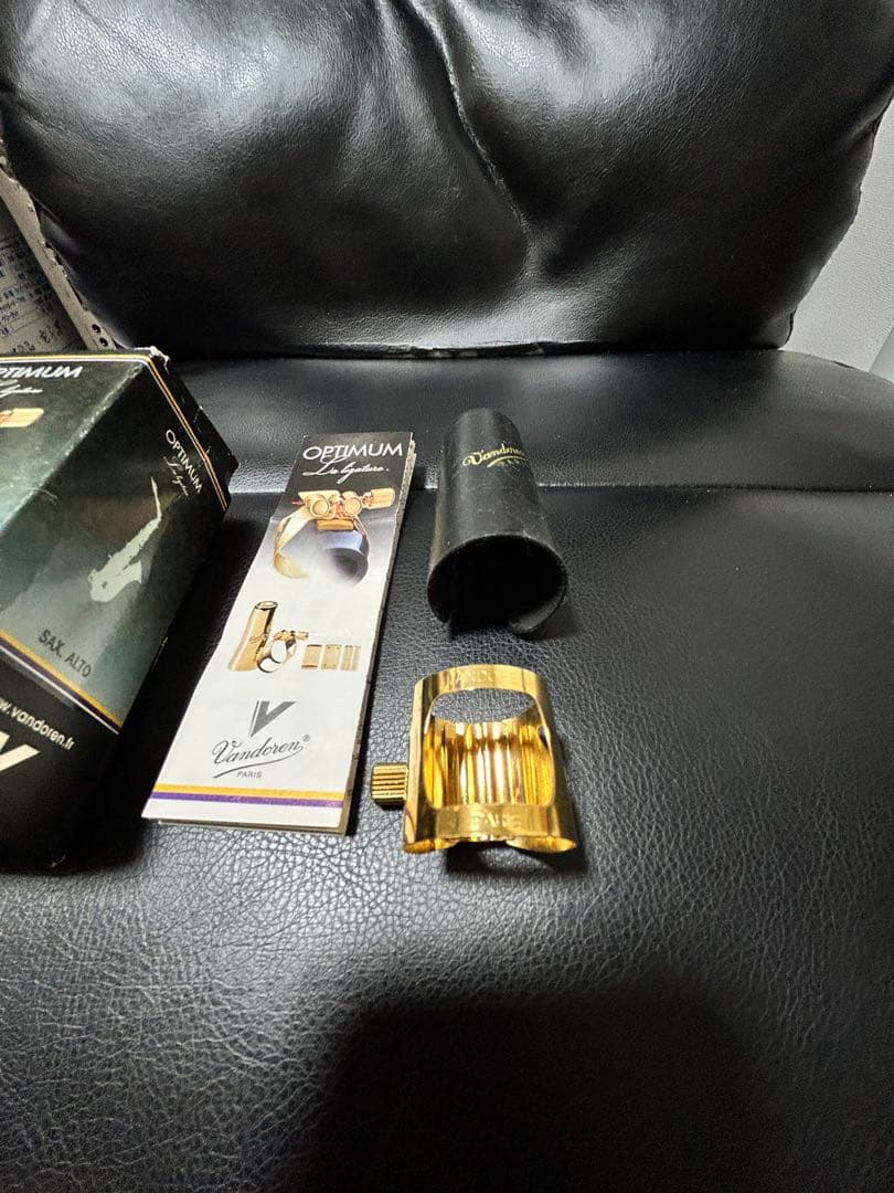 金メッキ【美品】Vandoren Optimum LC07P サックスリガチャー