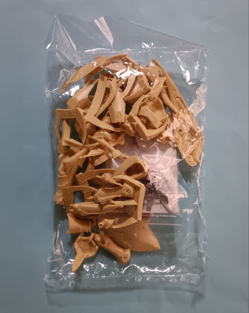 ファイブスター物語 wave 1/144 クロスミラージュ フィーメール タイプ