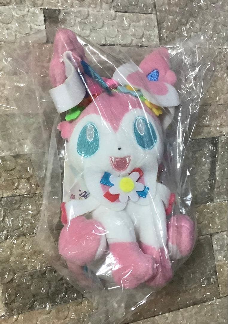 ポケモン　ぬいぐるみ　ニンフィア　202306112020