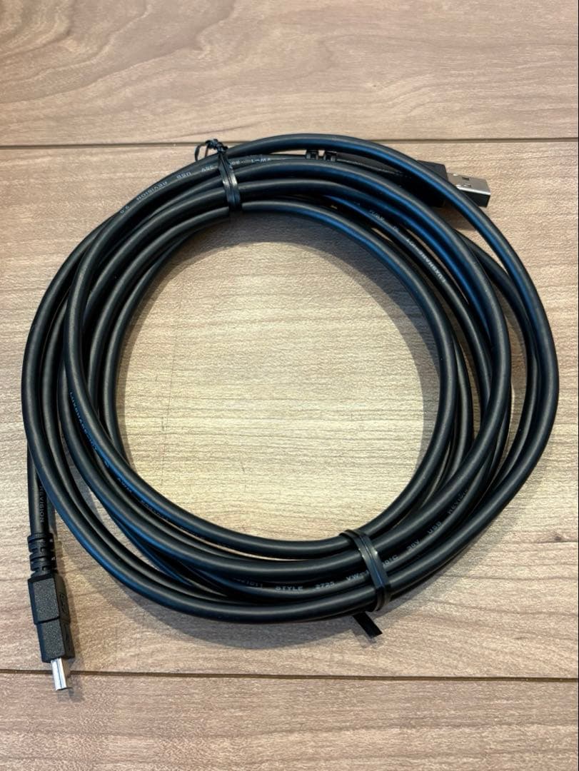 YAMAHA ユニファイドコミュニケーションスピーカー　YVC-300