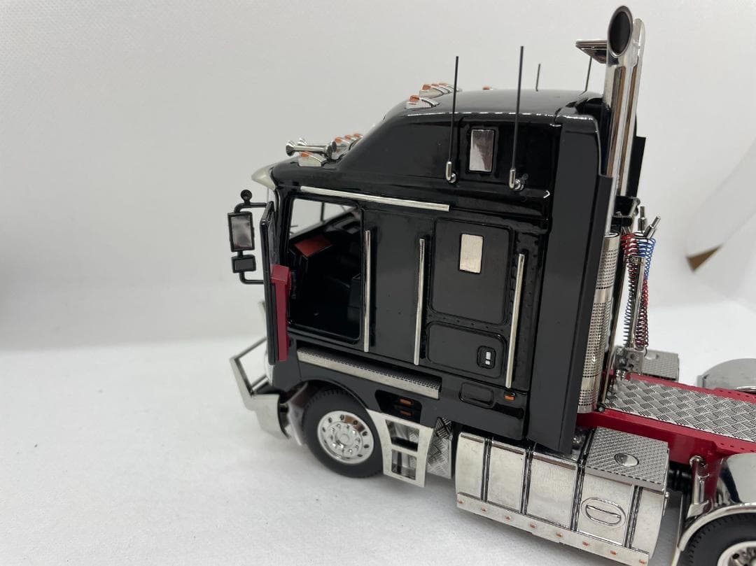 504-024 EXCLUSIVE 1/32 ケンワース K200 ブラック