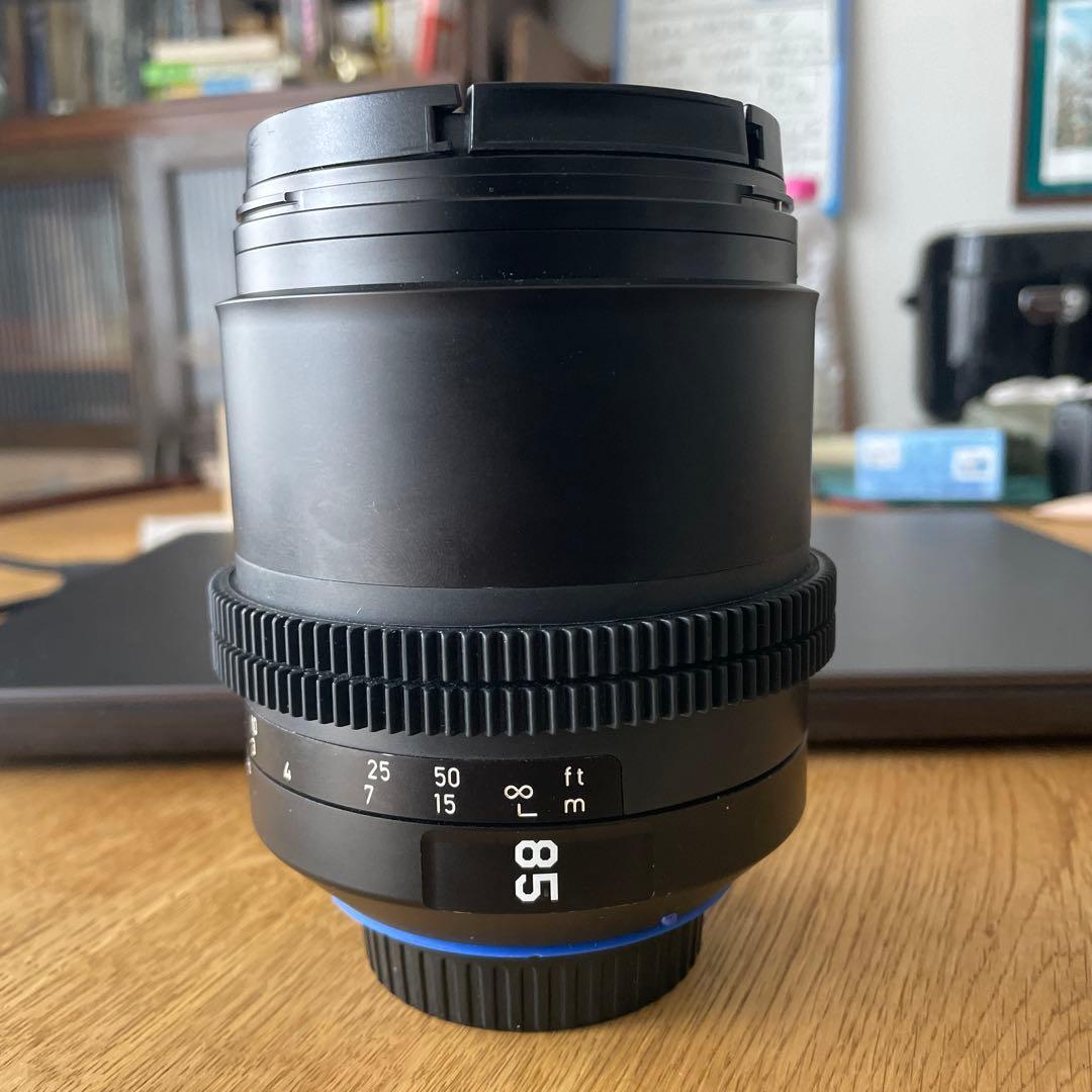 Zeiss milvus 85mm f/1.4 単焦点レンズ
