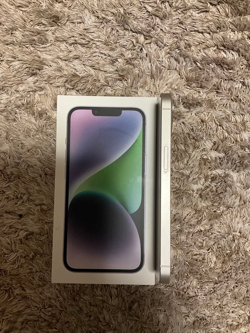 Apple iPhone 13 ホワイト 本体　ジャンク