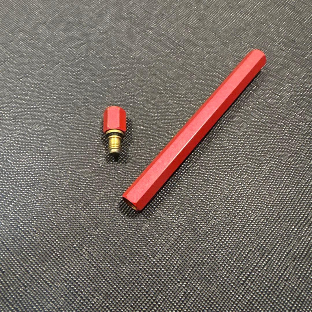 ワイスタジオ　芯ケース　レッド　限定色　廃番　廃盤　シャープペン