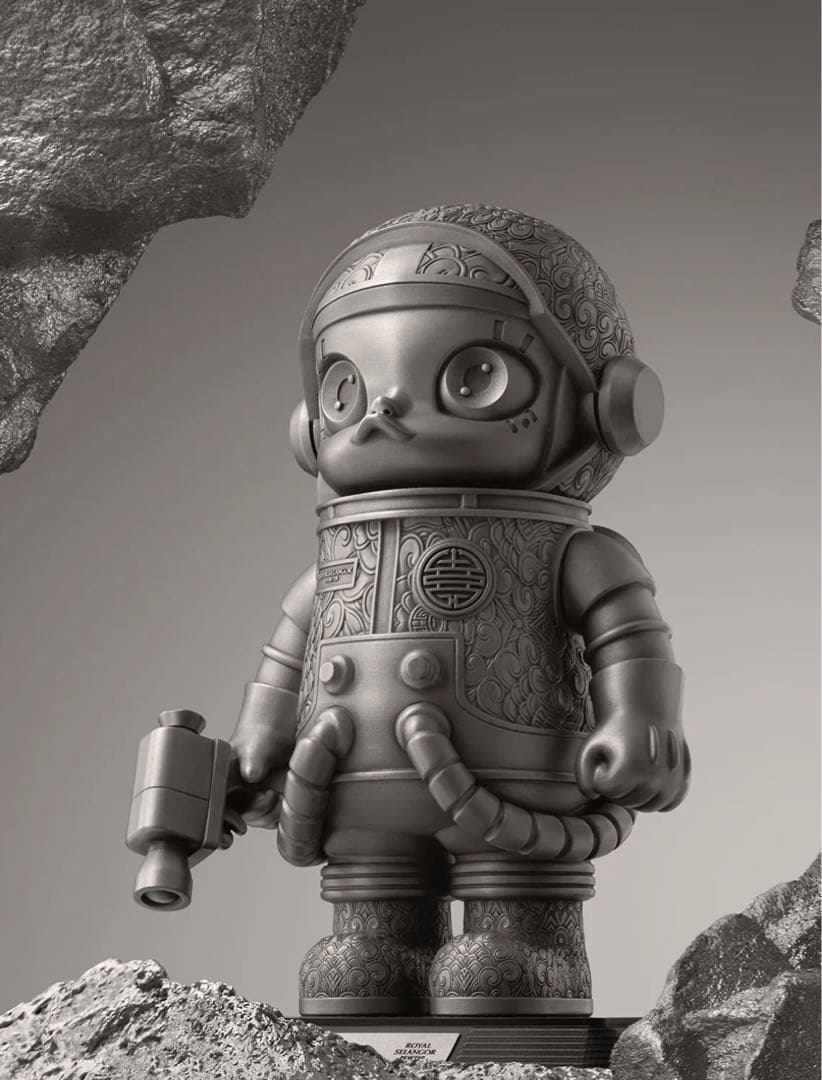 MEGA SPACE MOLLY 400%  Selangor 限定品