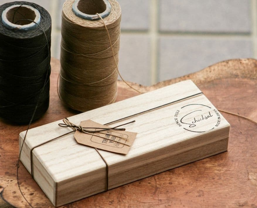 【新品未開封】シックザール 夏限定 革軸ペン【クロコダイル 藍染 (薄藍)】