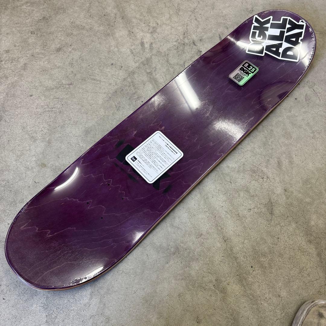 カ*ち様 DGK LOGO DECKS GLASS 8.25インチ