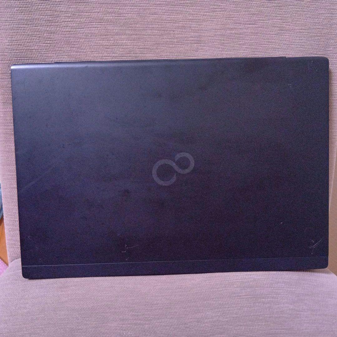 I①富士通　ＦＭＶＵ19011　U939/A