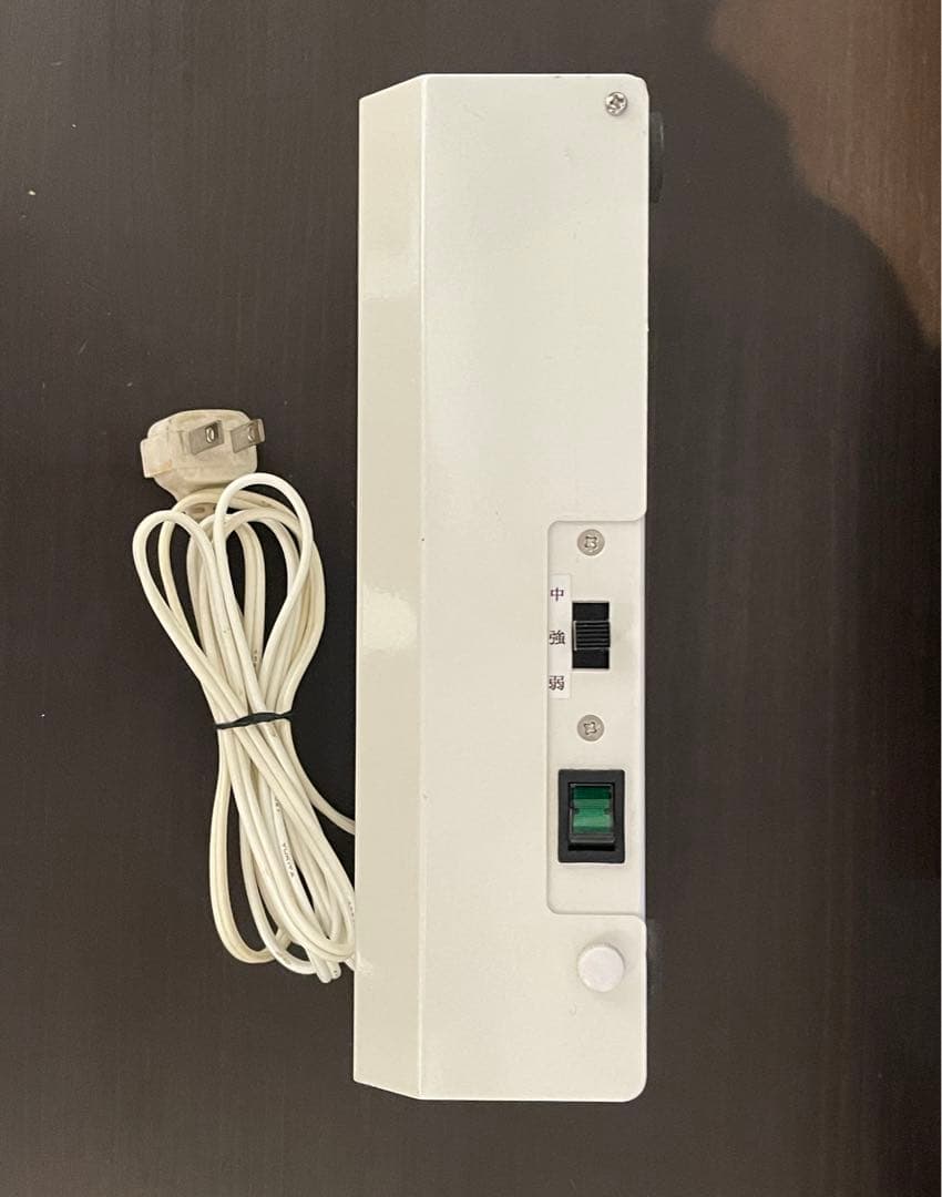 光触媒　空気清浄機